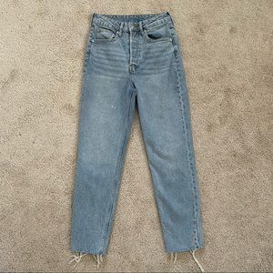 H&M MOM JEANS